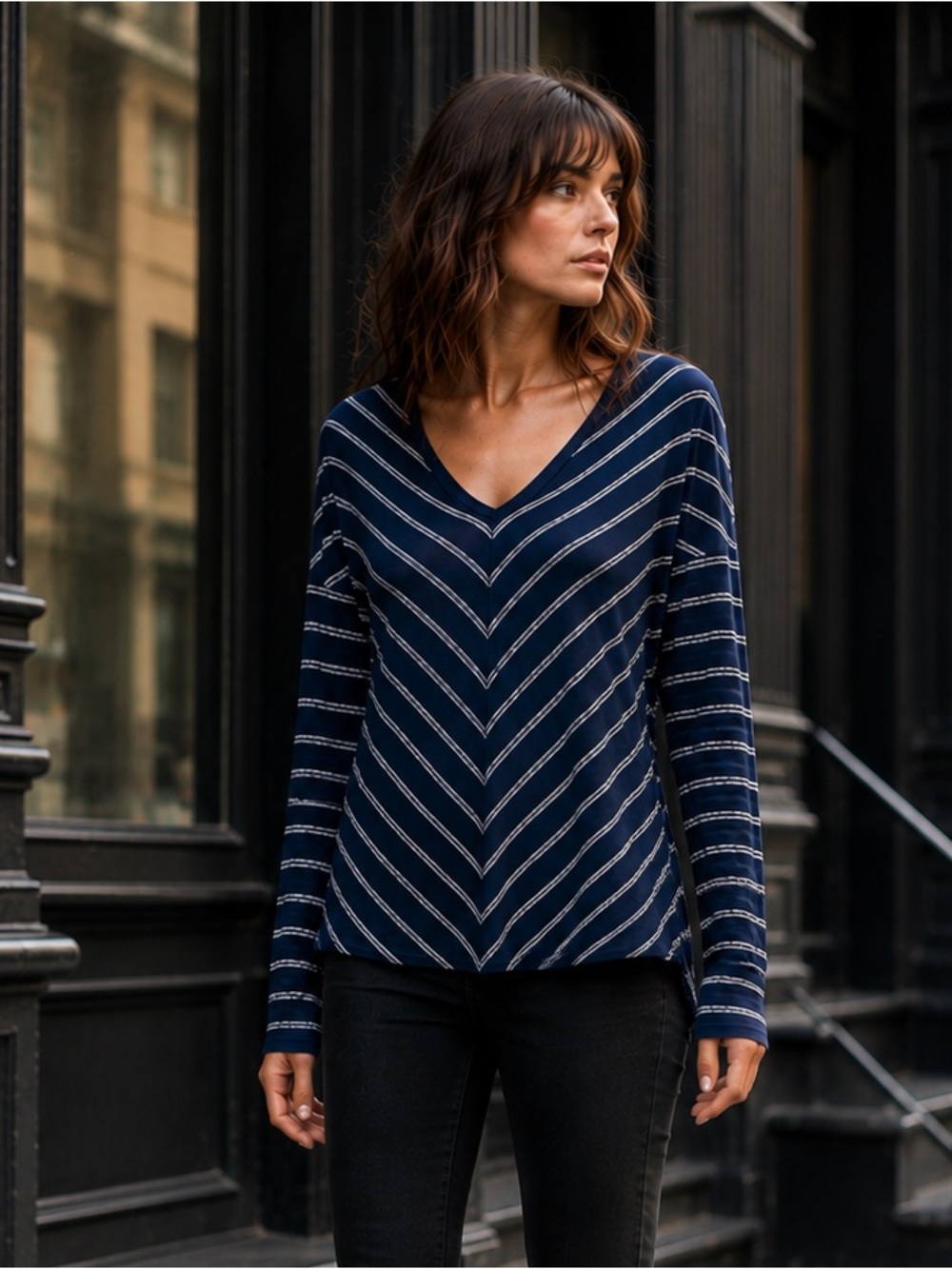 RAG & BONE Bias Stripe Navy and White V-Neck Lightweight Sweater, XS